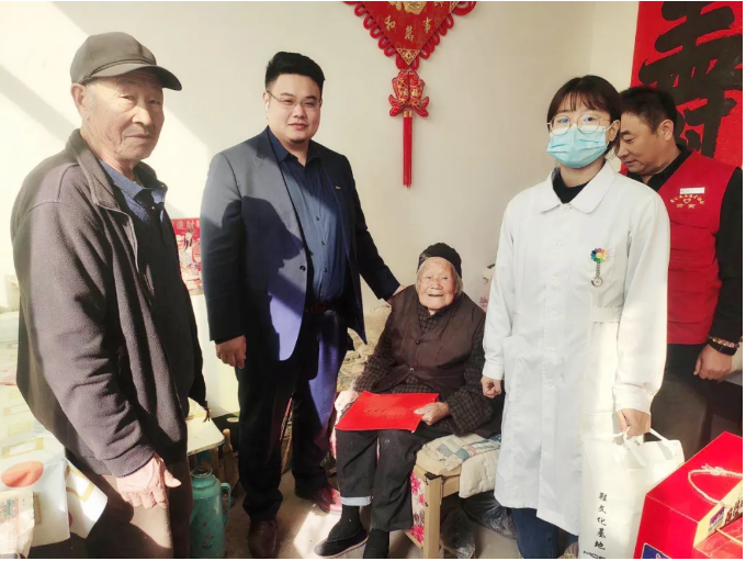 愛在重陽節(jié)，慰問暖人心