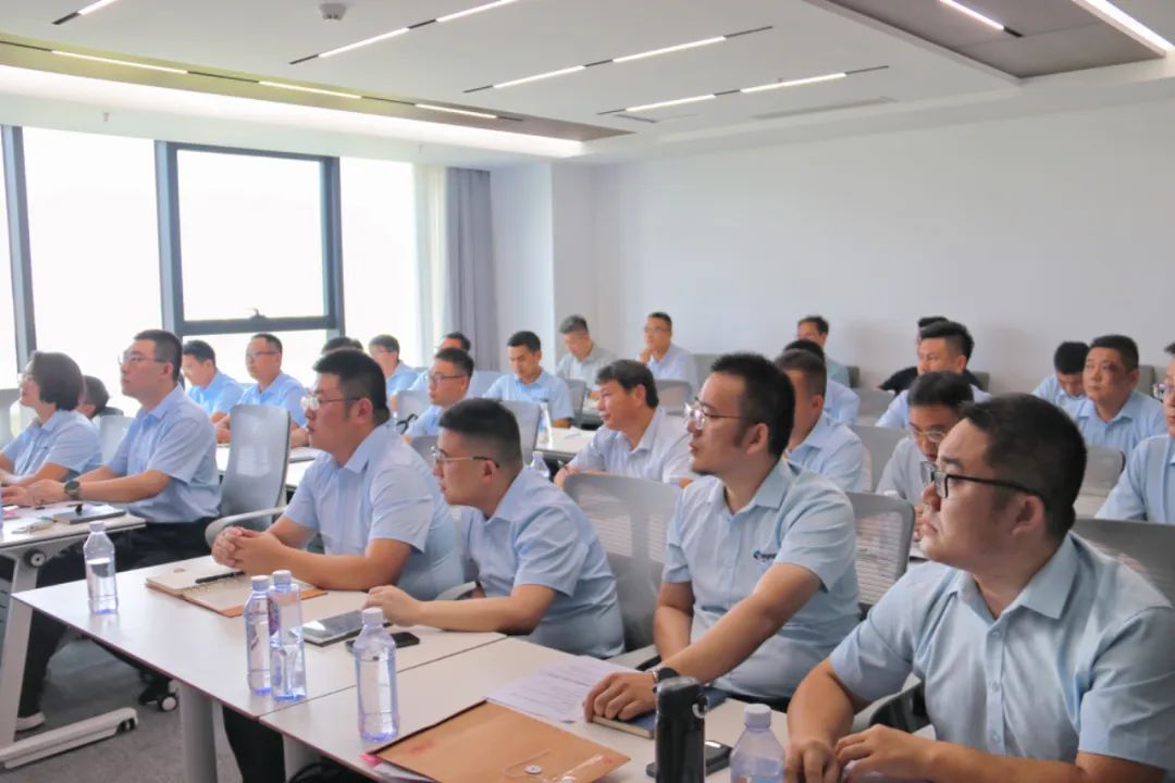 2024年上半年中層管理干部述職會(huì)議：述職曬答卷，砥礪再奮進(jìn)。